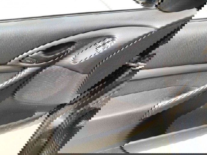 Tapiterie usa stanga fata OEM Ford Focus 1 [Fabr 1998-2005] 