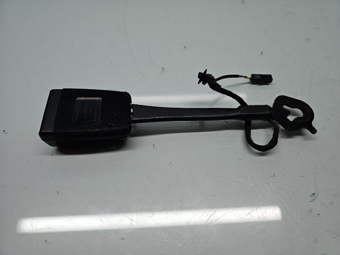 Capsa centura dreapta fata Skoda Octavia 3 (5E3) [Fabr 2012-2020] 5G3857755C