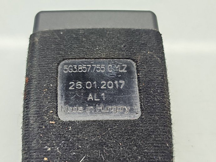 Capsa centura dreapta fata Skoda Octavia 3 (5E3) [Fabr 2012-2020] 5G3857755C