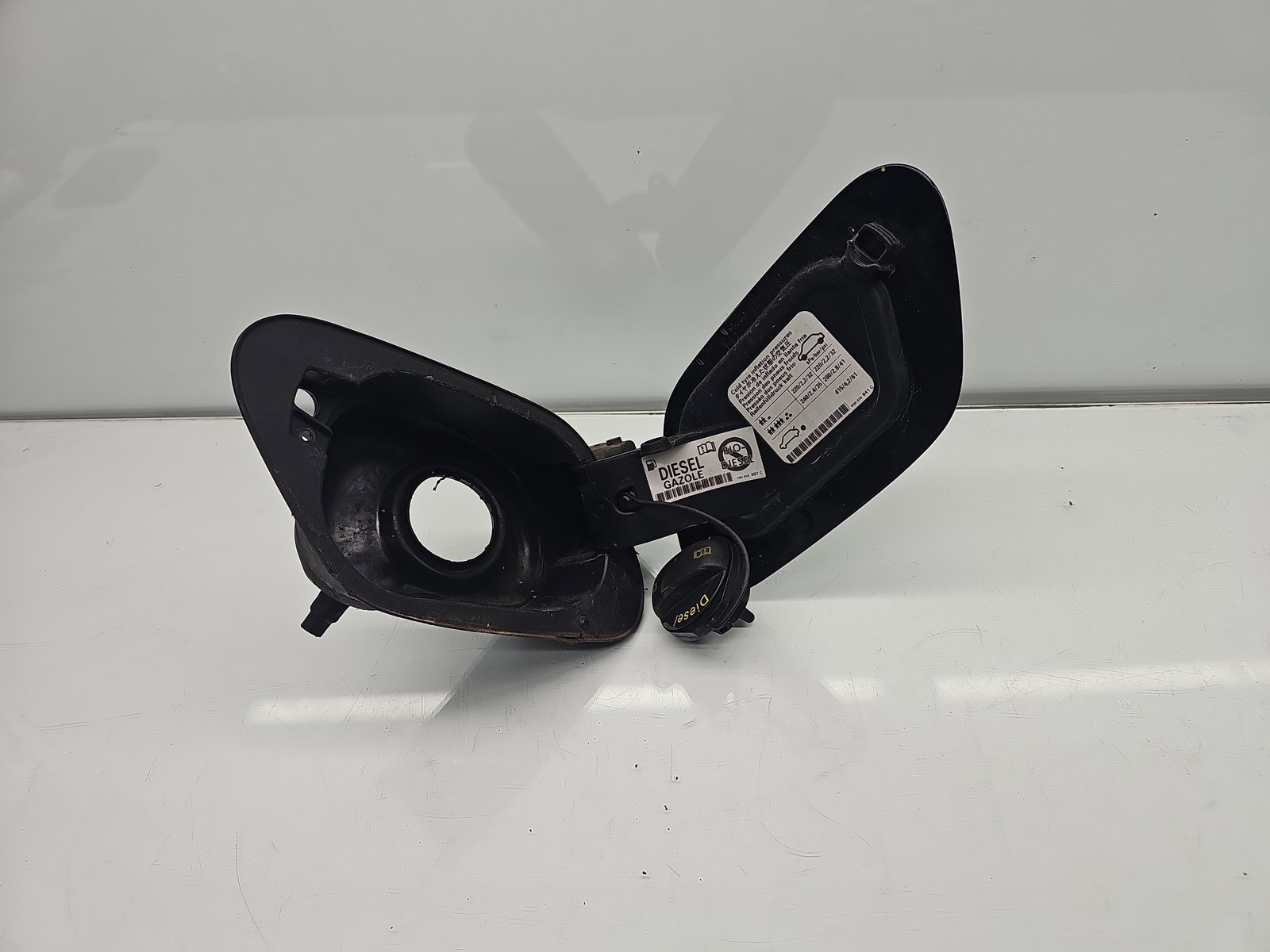 Capac rezervor Volkswagen Golf 7 (5G) [Fabr 2014-prezent] Hatchback L041 - imagine 4