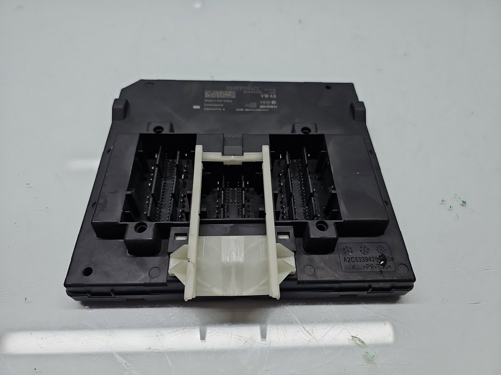 Modul confort Skoda Octavia 3 (5E3) [Fabr 2012-2020] 5Q0937084CL - imagine 1