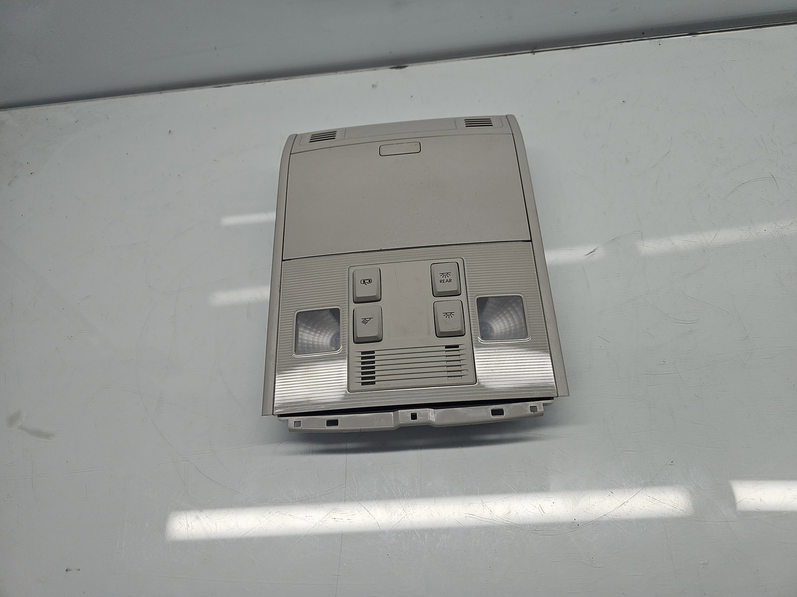 Plafoniera fata Volkswagen Golf 7 (5G) [Fabr 2014-prezent] Hatchback 5G0868837 - imagine 3