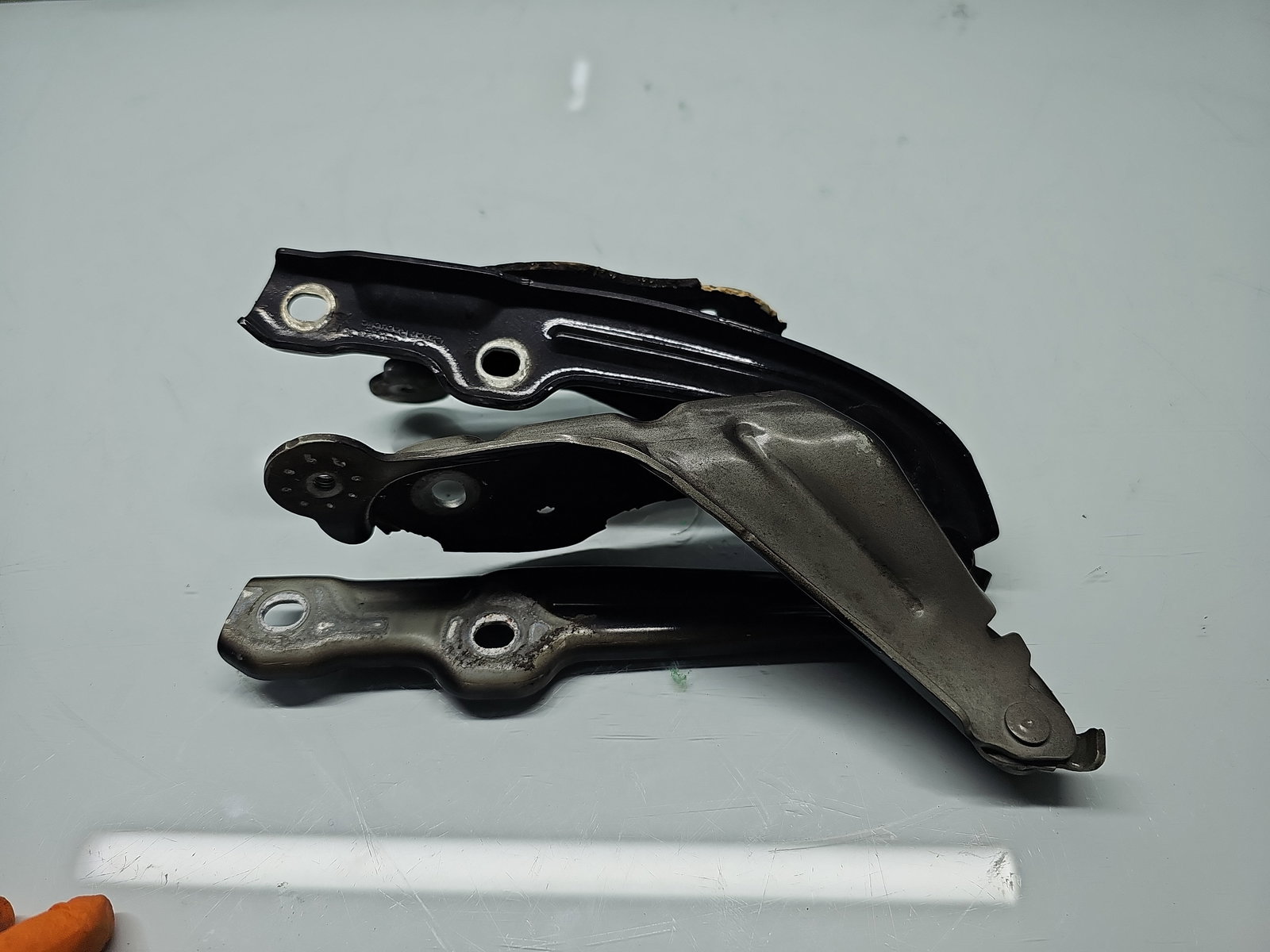 Set balamale capota Skoda Octavia 3 (5E3) [Fabr 2012-2020] Berlina 5E0823302/5E0823301 - imagine 3