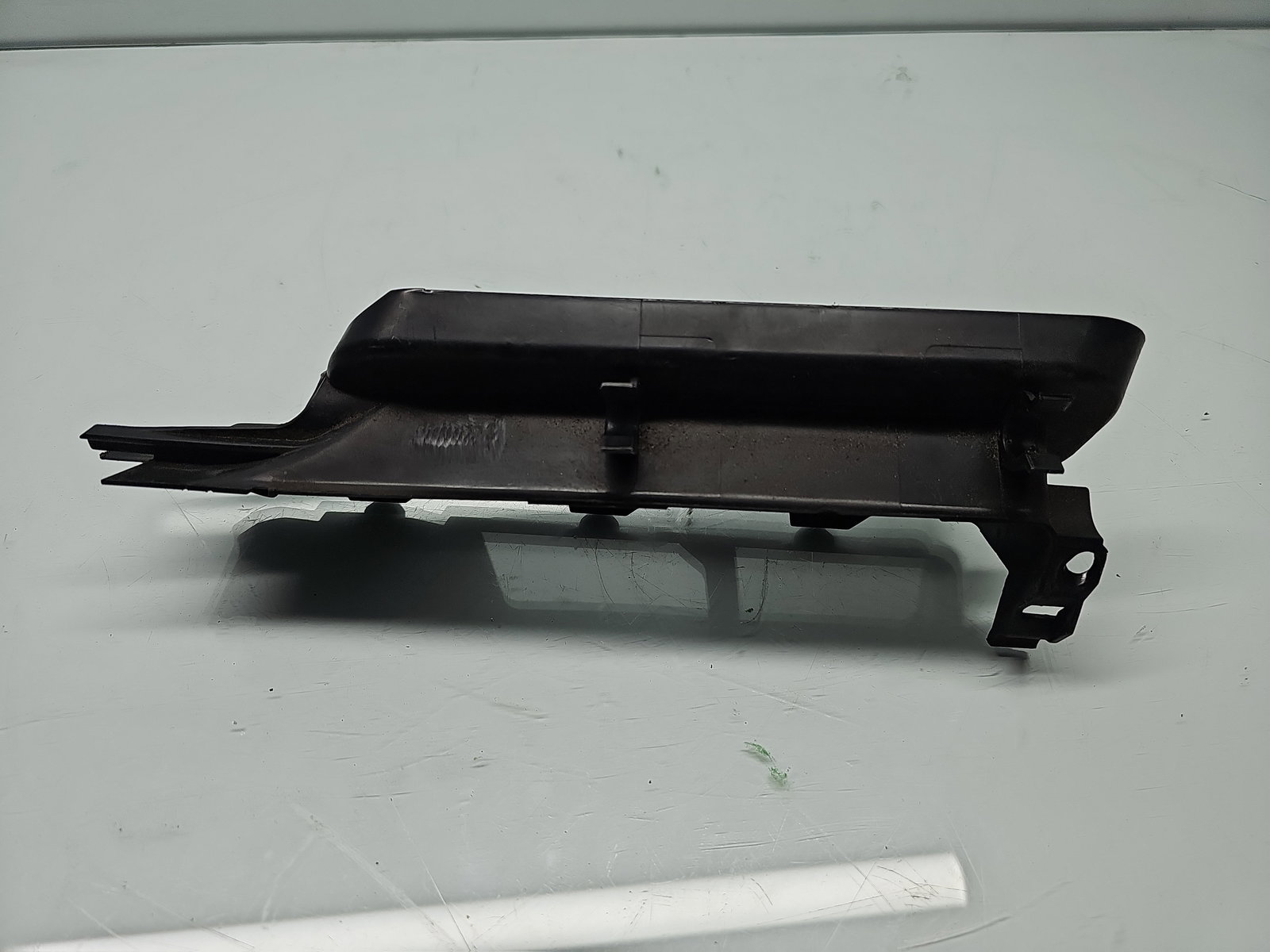 Difuzor captare aer Skoda Octavia 3 (5E3) [Fabr 2012-2020] Berlina 5Q0129621D - imagine 3