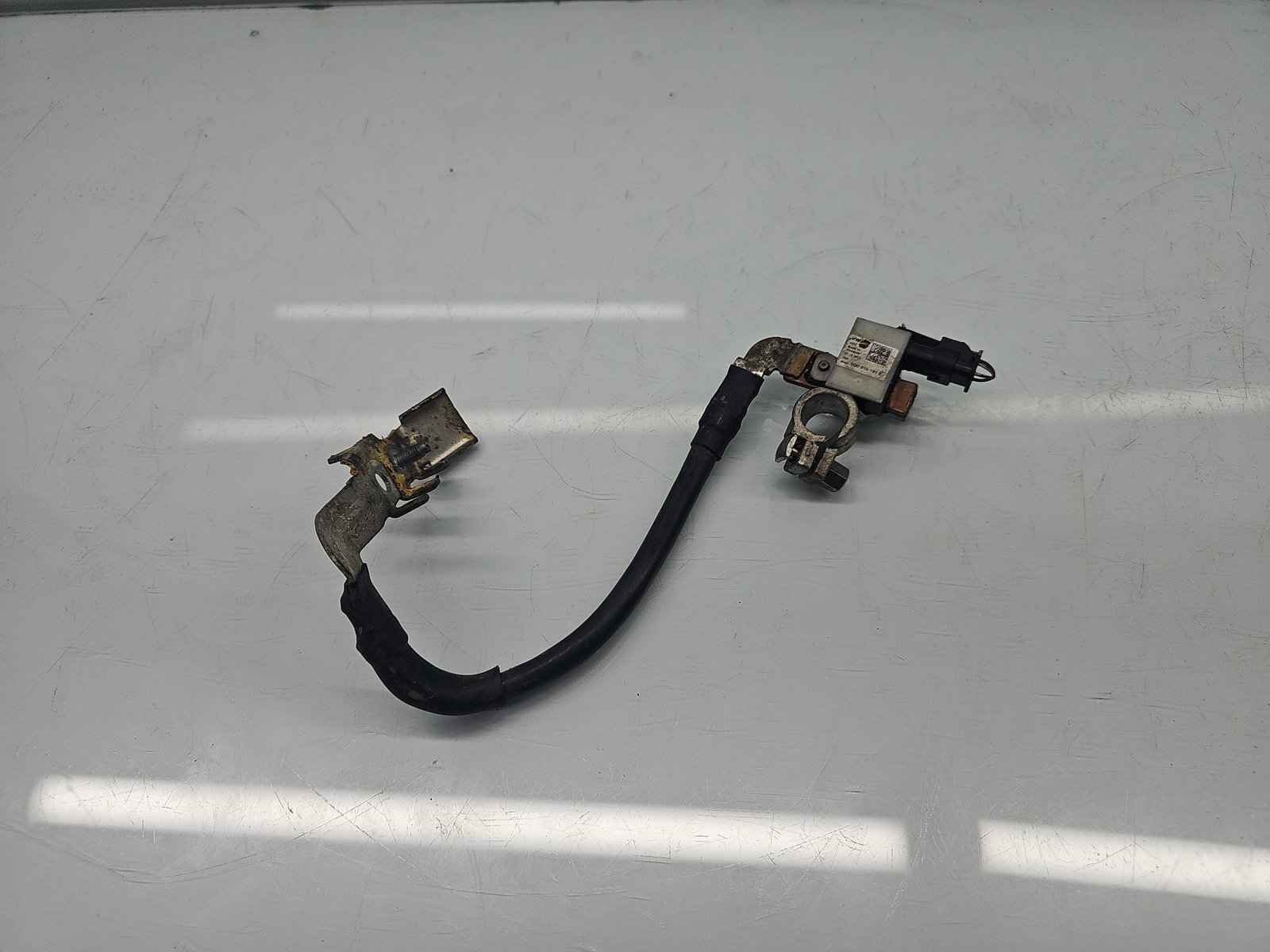 Borna baterie (-) Volkswagen Golf 7 (5G) [Fabr 2014-prezent] 5Q0915181E - imagine 1