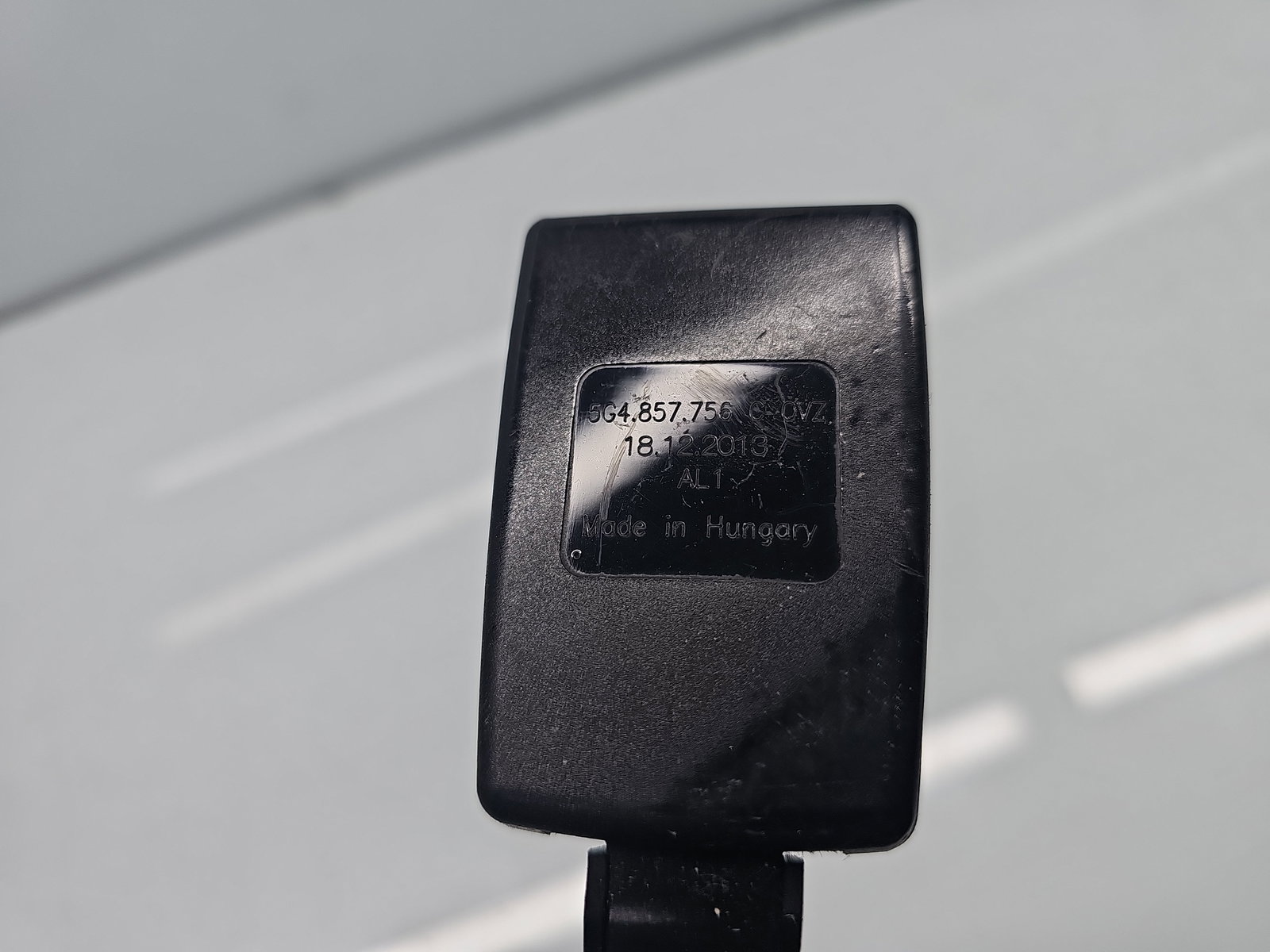 Capsa centura stanga fata Volkswagen Golf 7 (5G) [Fabr 2014-prezent] 5G4857756C - imagine 4