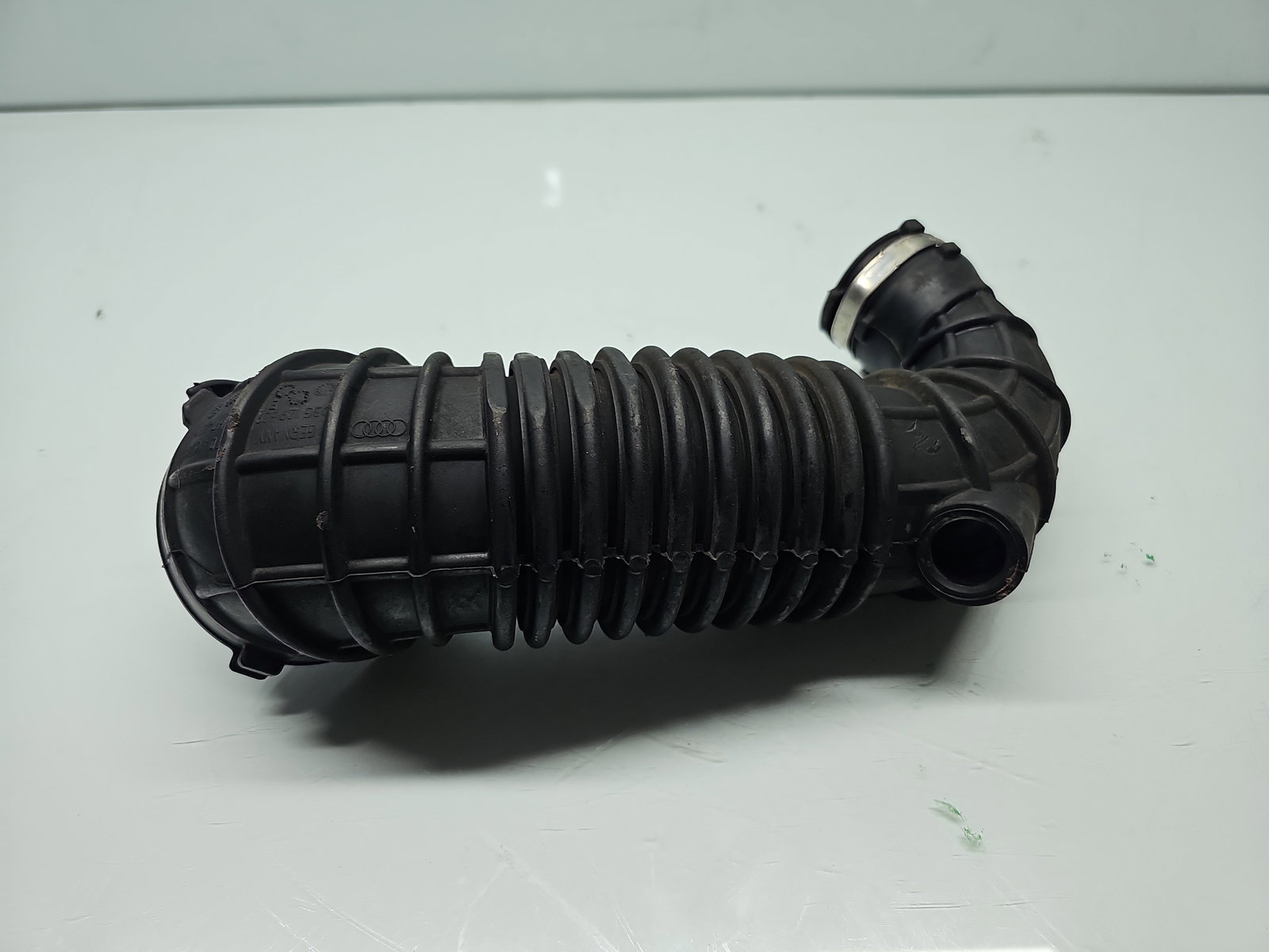 Tub admisie aer AUDI A4 (8K2, B8.5) [Fabr 2008-2015] 03G129629E 2.0 TDI CGLC 130KW / 177CP - imagine 4