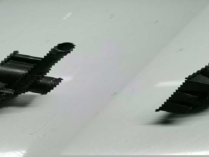 Pompa recirculare apa AUDI A4 (8K2, B8.5) [Fabr 2008-2015] 8K0819147A 2.0 TDI CGLC 130KW / 177CP