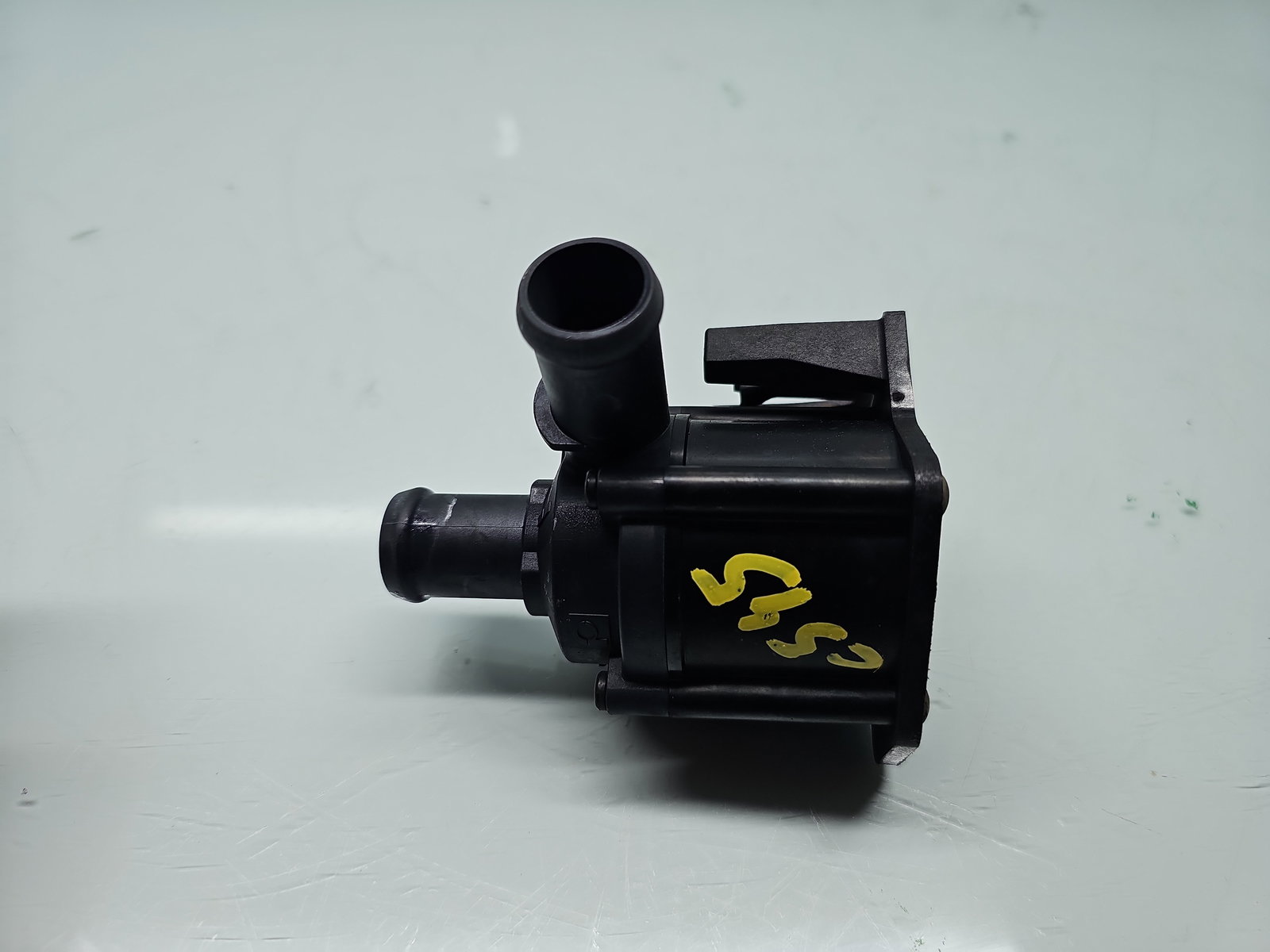 Pompa recirculare apa AUDI A4 (8K2, B8.5) [Fabr 2008-2015] 8K0819147A 2.0 TDI CGLC 130KW / 177CP - imagine 3