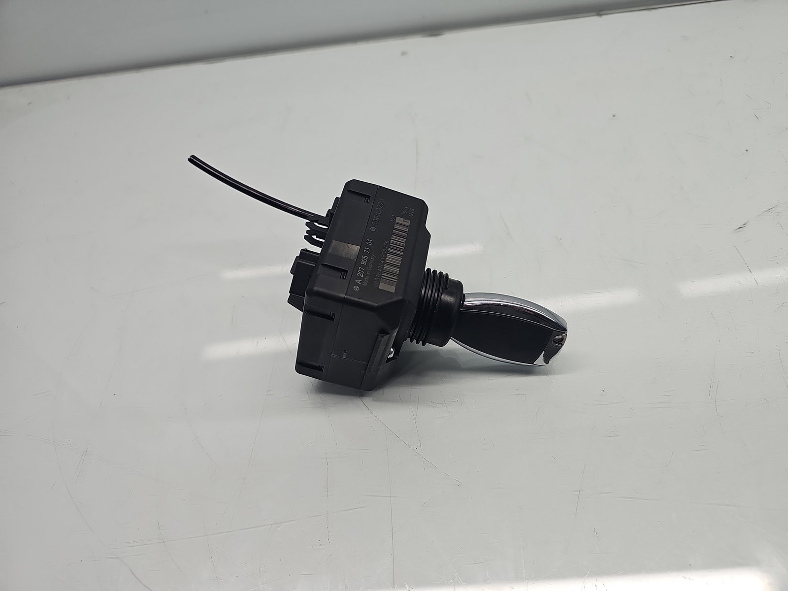 Contact cu cheie Mercedes Clasa C (W204) [Fabr 2007-2014] A2079057101 2.2 CDI 651911 150KW / 204CP - imagine 4