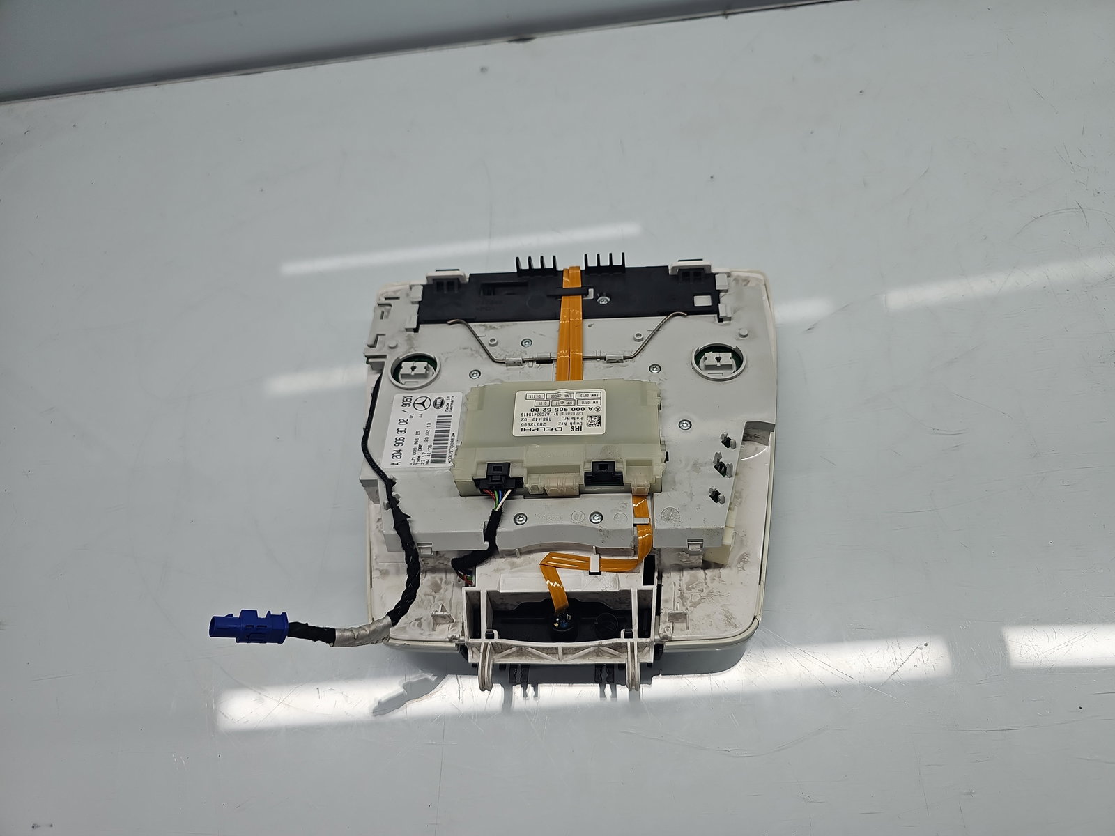 Plafoniera fata Mercedes Clasa C (W204) [Fabr 2007-2014] Berlina Facelift, AMG A2049063002 - imagine 3