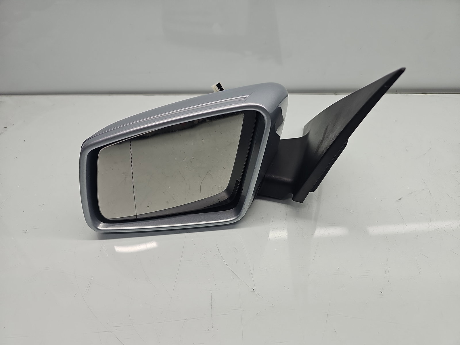 Oglinda stanga Mercedes Clasa C (W204) [Fabr 2007-2014] Berlina Facelift, AMG 988U Argintiu Diamat - imagine 1