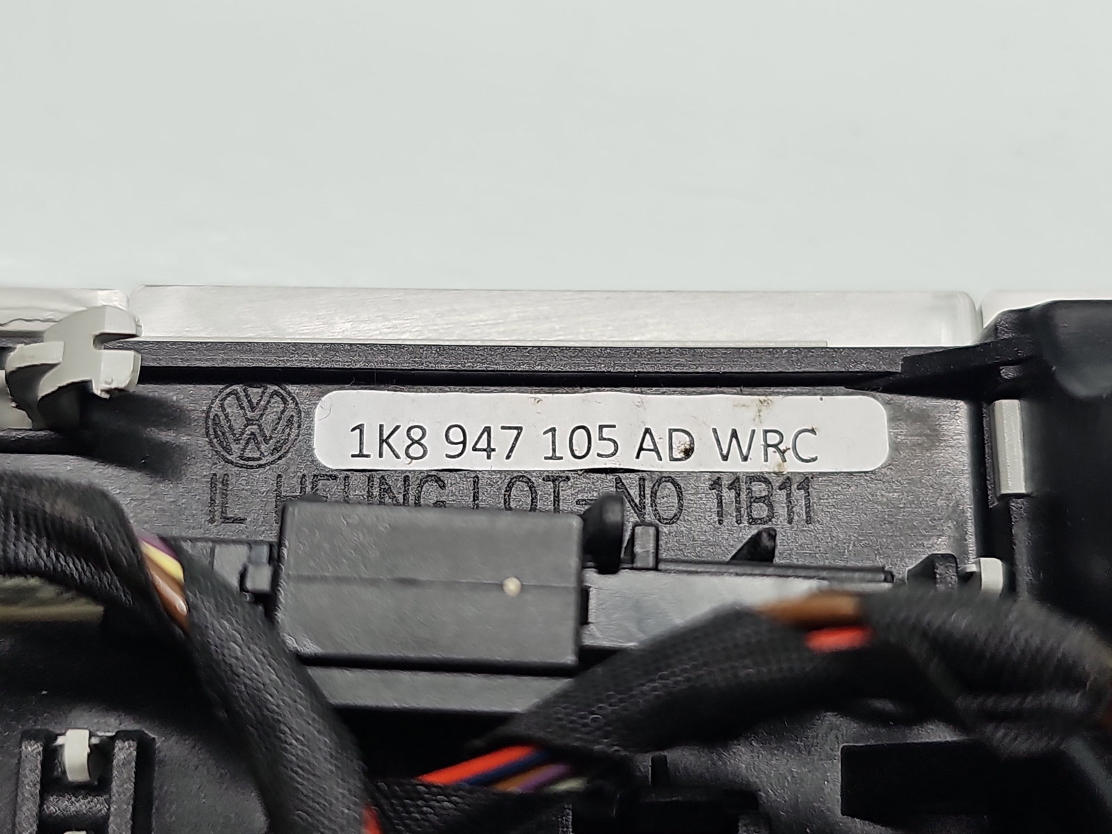 Plafoniera fata Volkswagen Tiguan (5N) [Fabr 2007-2016] SUV 1K8947105AD - imagine 5