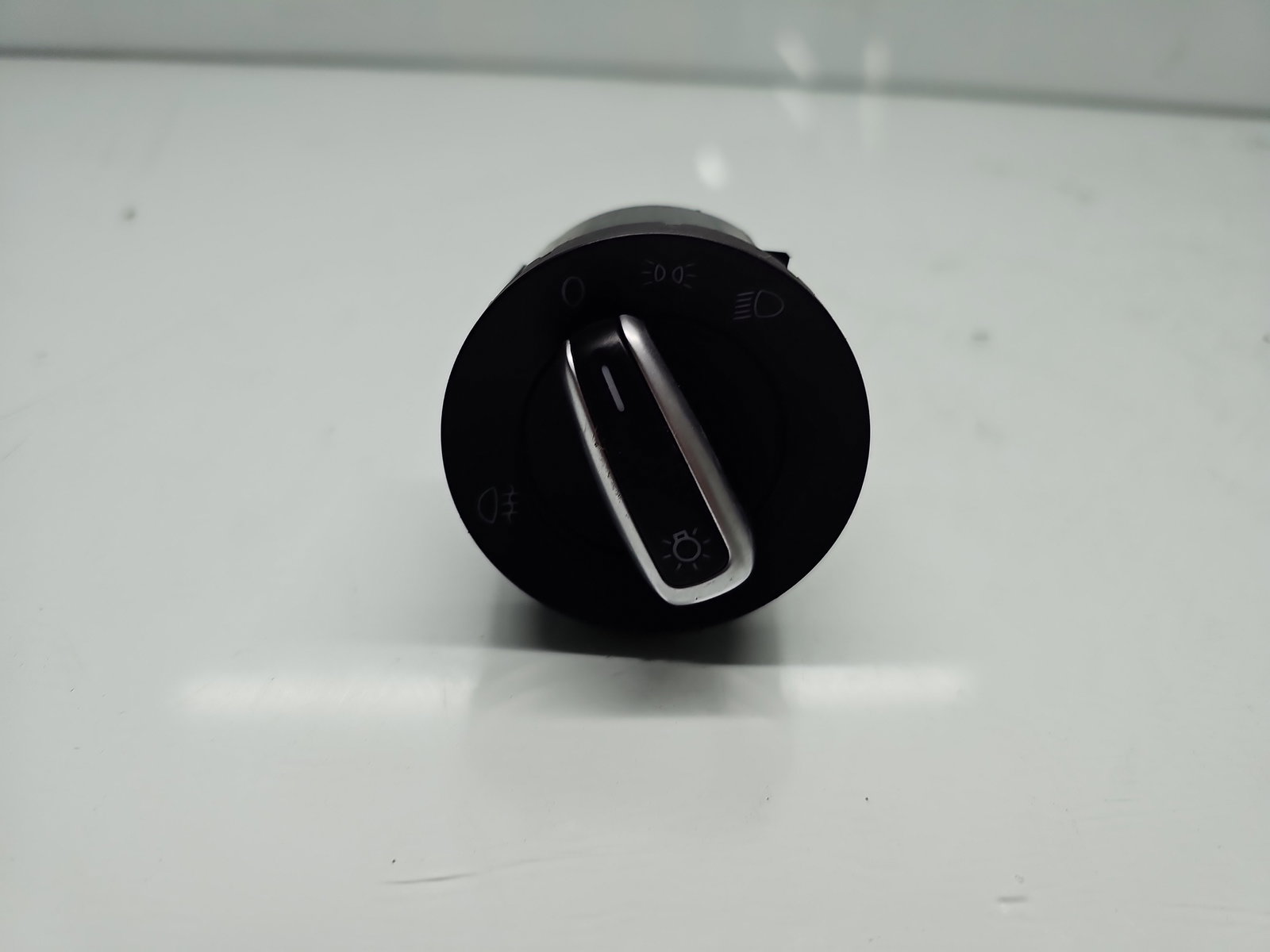 Bloc lumini Volkswagen Tiguan (5N) [Fabr 2007-2016] 3C8941431B - imagine 1