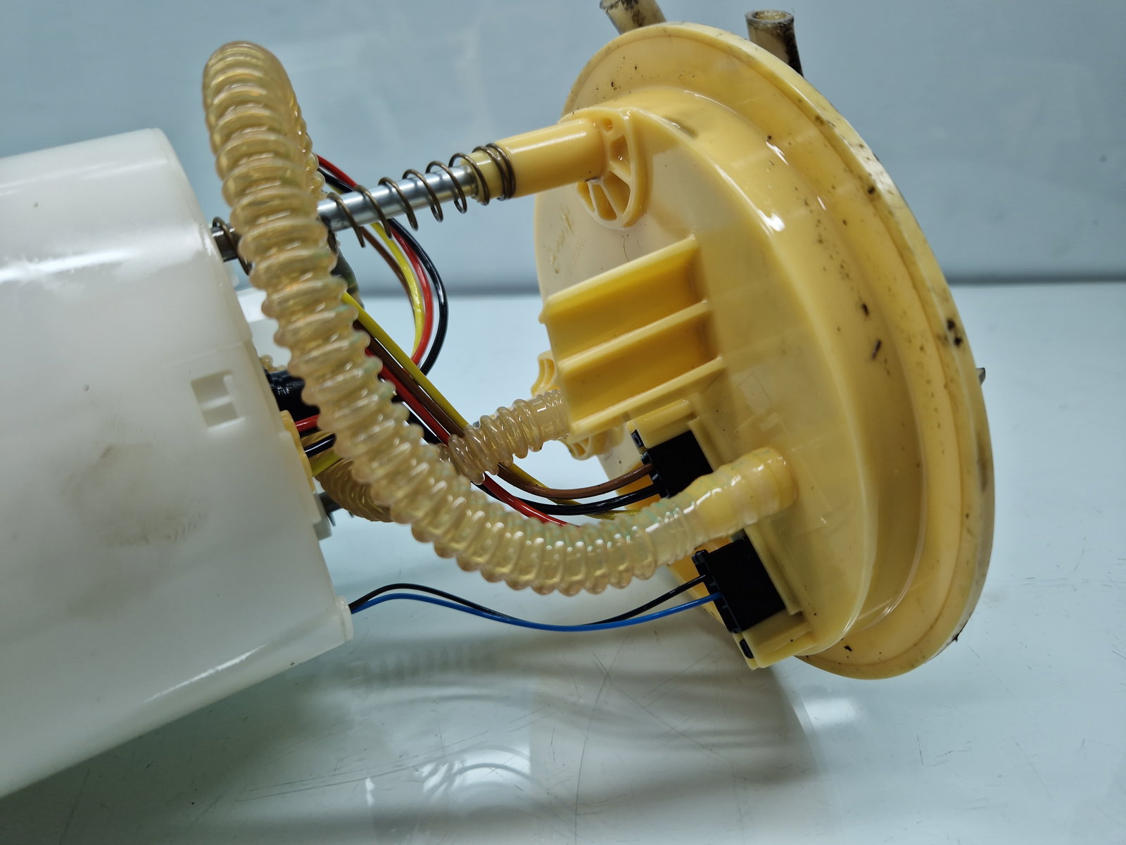 Pompa combustibil Mercedes Clasa A (W176) [Fabr 2012-2018] A2464701494 1.5 CDI 607951 80KW / 109CP - imagine 4