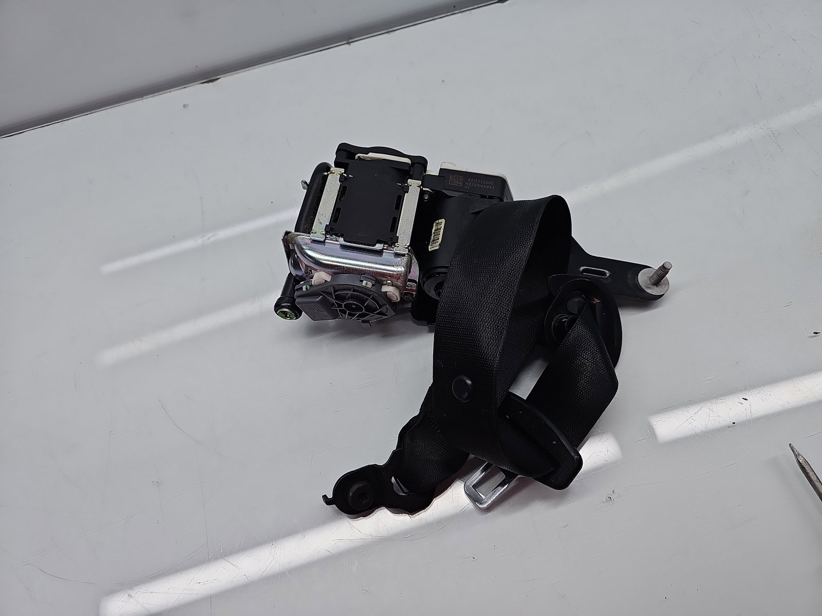 Centura dreapta fata Mercedes Clasa C (W204) [Fabr 2007-2014] A2048604686 - imagine 3