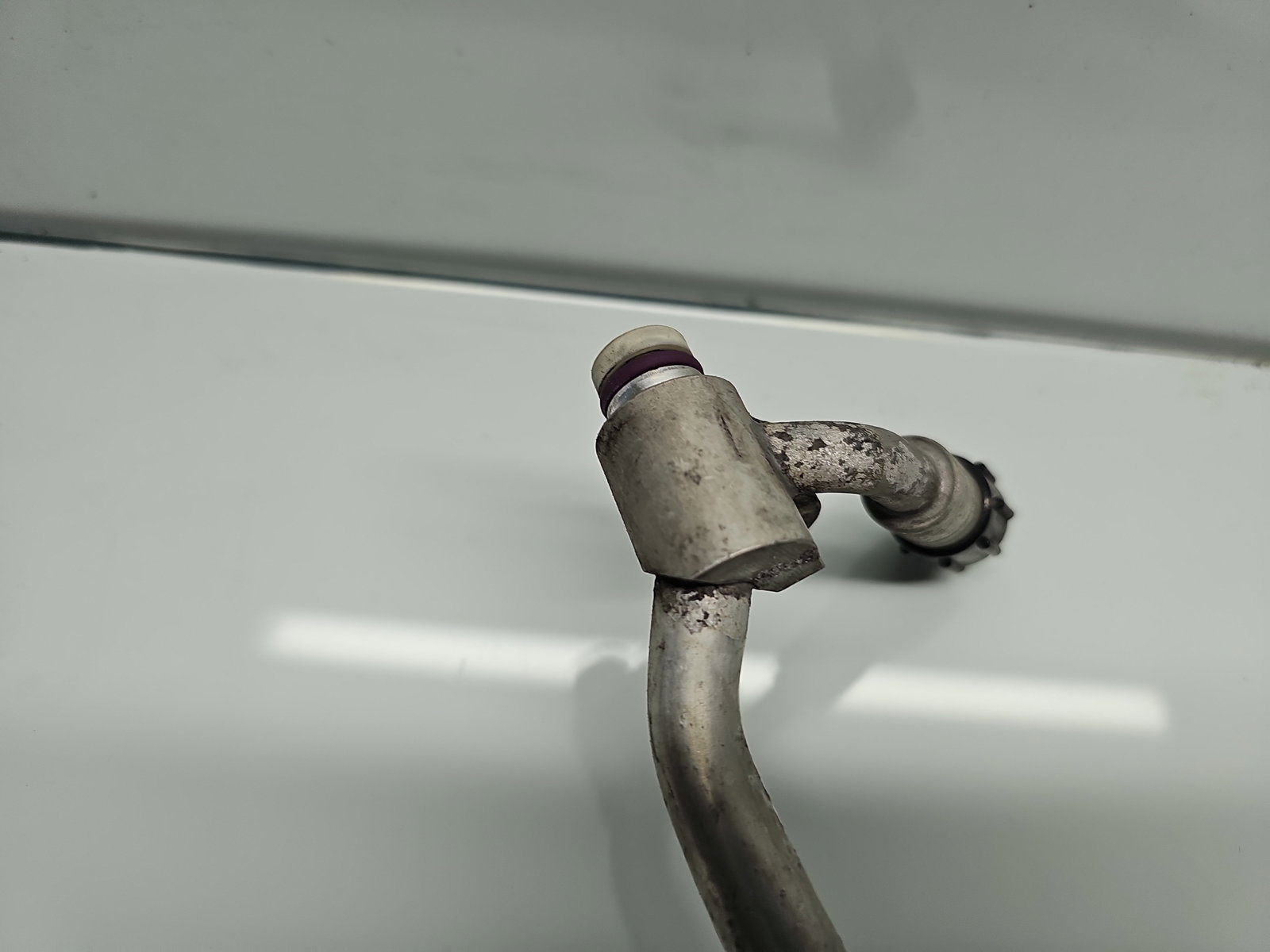 Conducta AC Bmw 5 GT (F07) [Fabr 2011-2016] 9250709-04 2.0 N47D20 135KW / 184CP - imagine 3