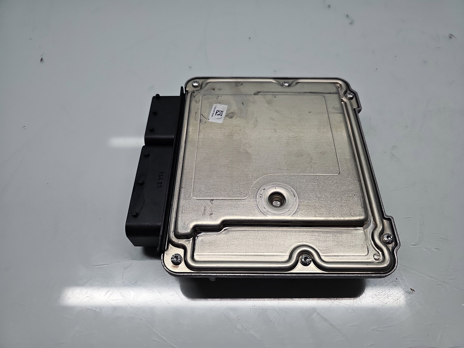 Calculator motor ECU Bmw 5 GT (F07) [Fabr 2011-2016] 8578995-01 2.0 N47D20 135KW / 184CP - imagine 3