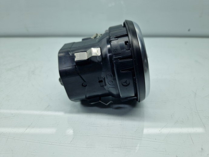 Grila aerisire centrala Mercedes Clasa A (W176) [Fabr 2012-2018] A1768300754