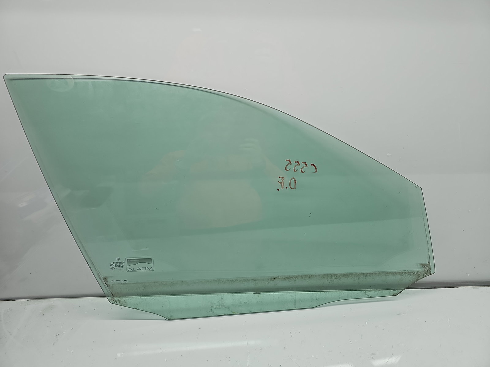 Geam usa dreapta fata Mercedes Clasa C (W204) [Fabr 2007-2014] Berlina Facelift, AMG OEM - imagine 1