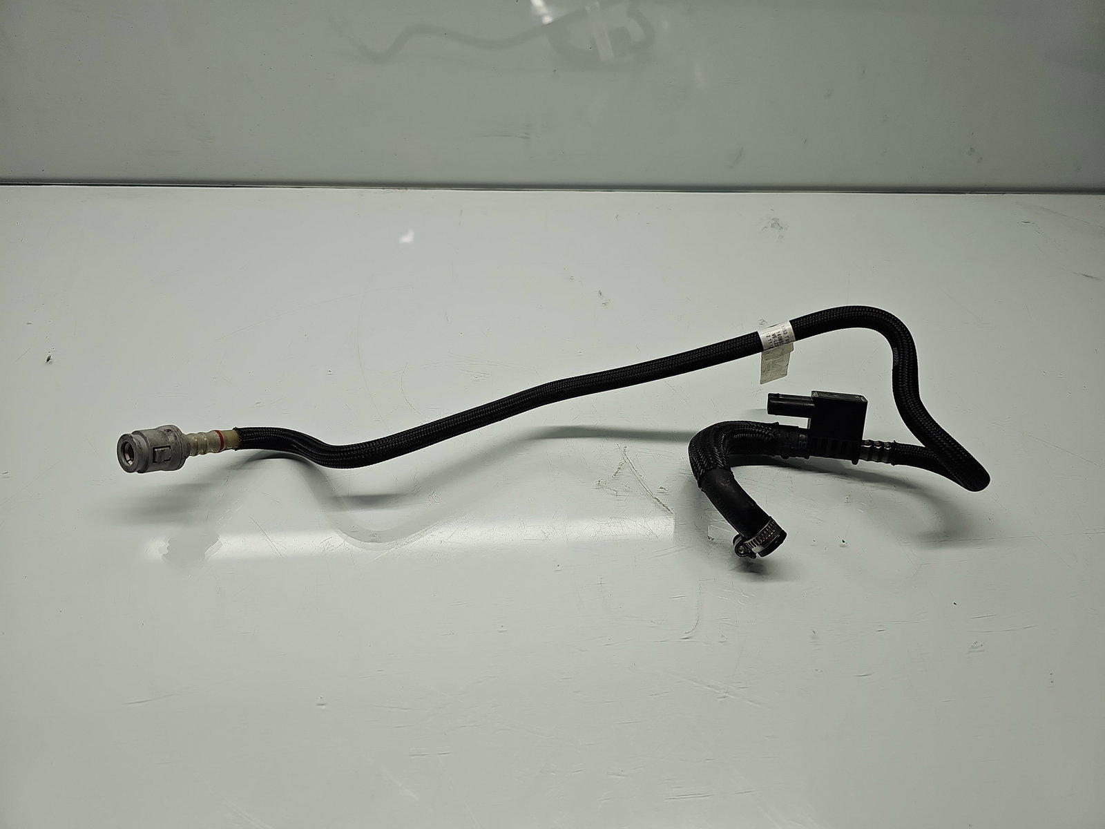 Conducta combustibil Bmw 5 GT (F07) [Fabr 2011-2016] 7810784-01 2.0 N47D20 135KW / 184CP - imagine 1