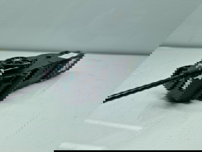 Actuator haion Mercedes Clasa C (W204) [Fabr 2007-2014] A2047500060