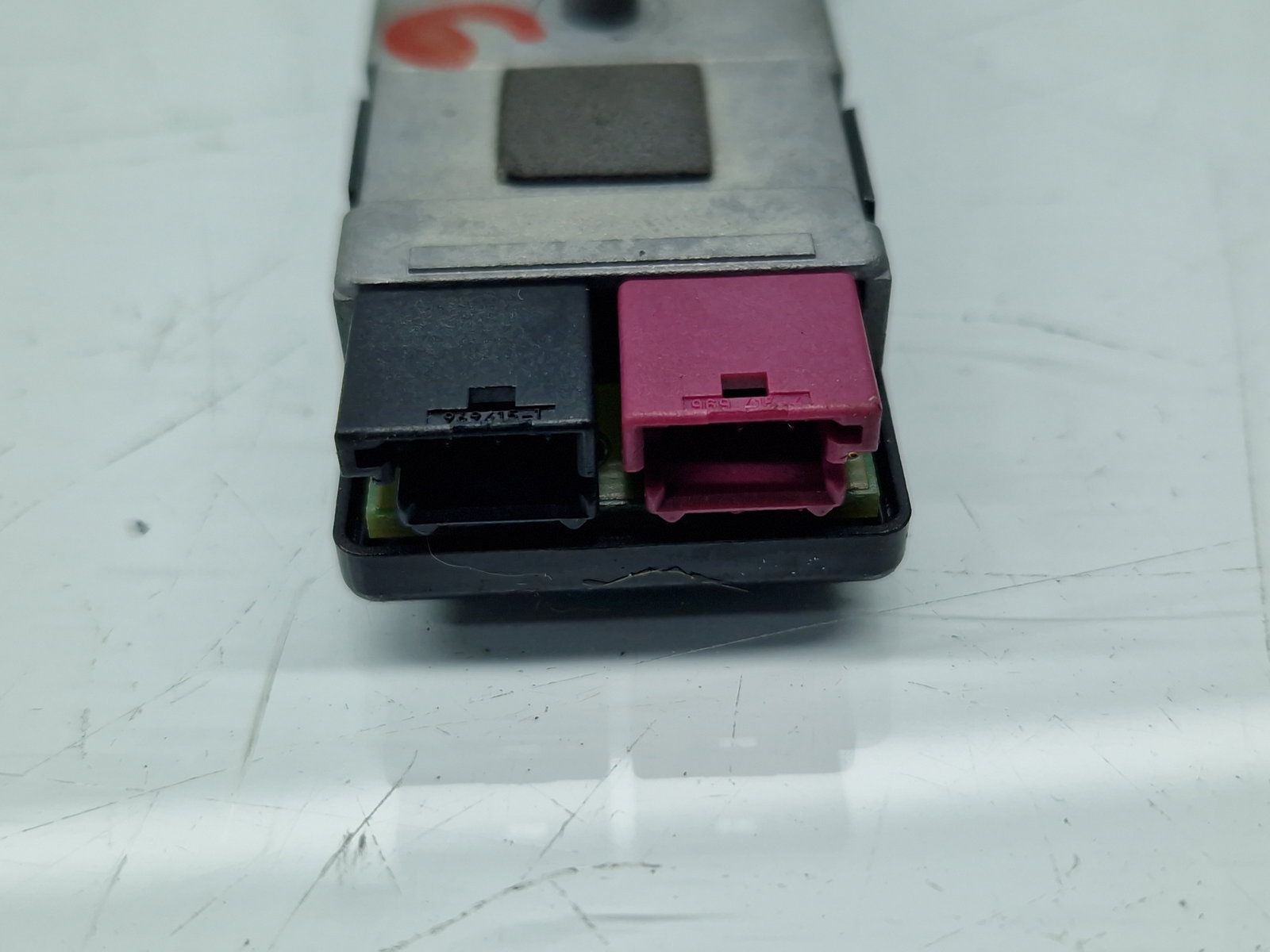 Amplificator antena Mercedes Clasa C (W204) [Fabr 2007-2014] A2048205589 - imagine 4