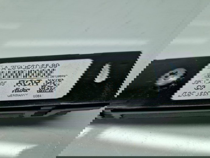 Amplificator antena Mercedes Clasa C (W204) [Fabr 2007-2014] A2048205589