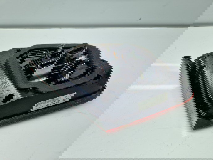 Stop haion dreapta Volkswagen Passat CC (358) [Fabr 2012-2016] Coupe 3C8945308Q