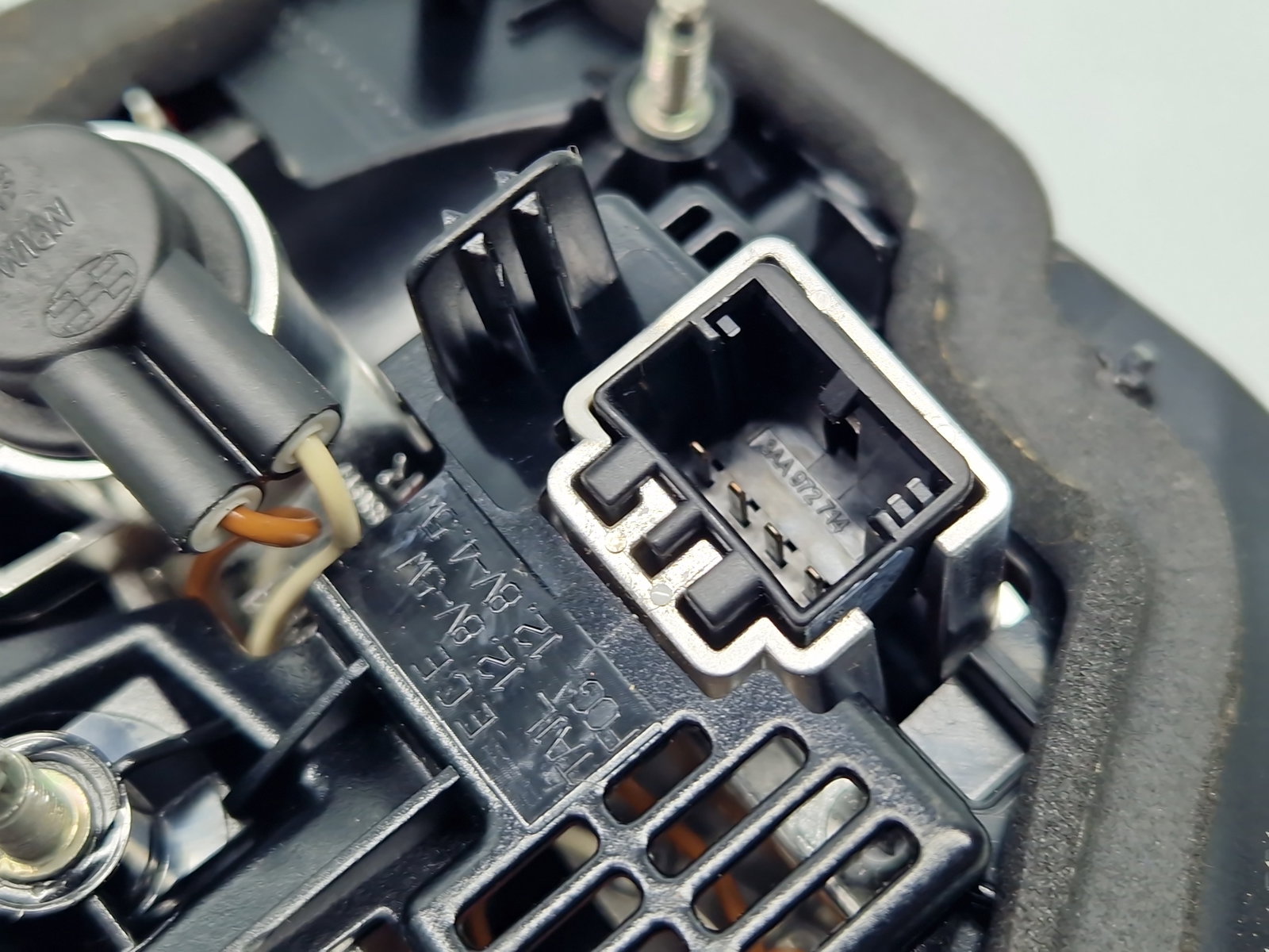 Stop haion dreapta Volkswagen Passat CC (358) [Fabr 2012-2016] Coupe 3C8945308Q - imagine 5