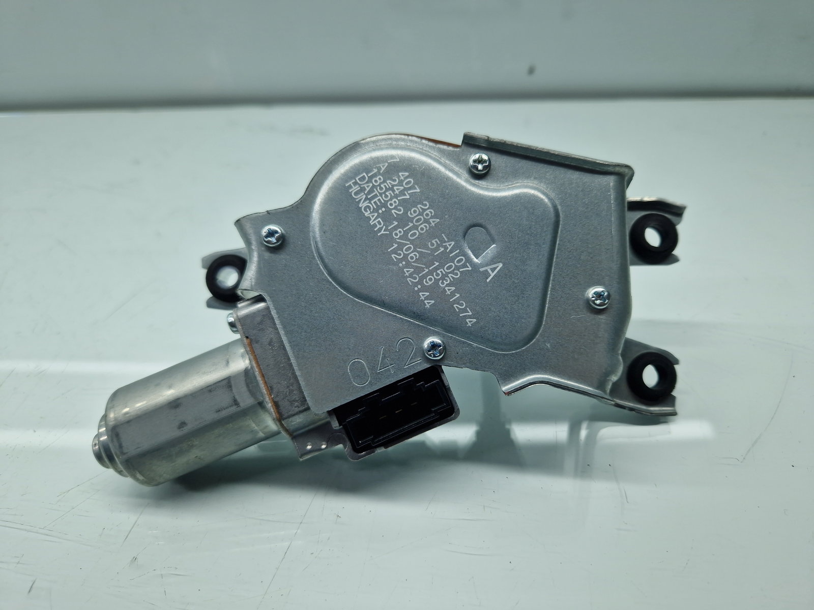 Motoras stergator haion Mercedes Clasa A (W177) [Fabr 2019-2024] A2479065102 - imagine 3