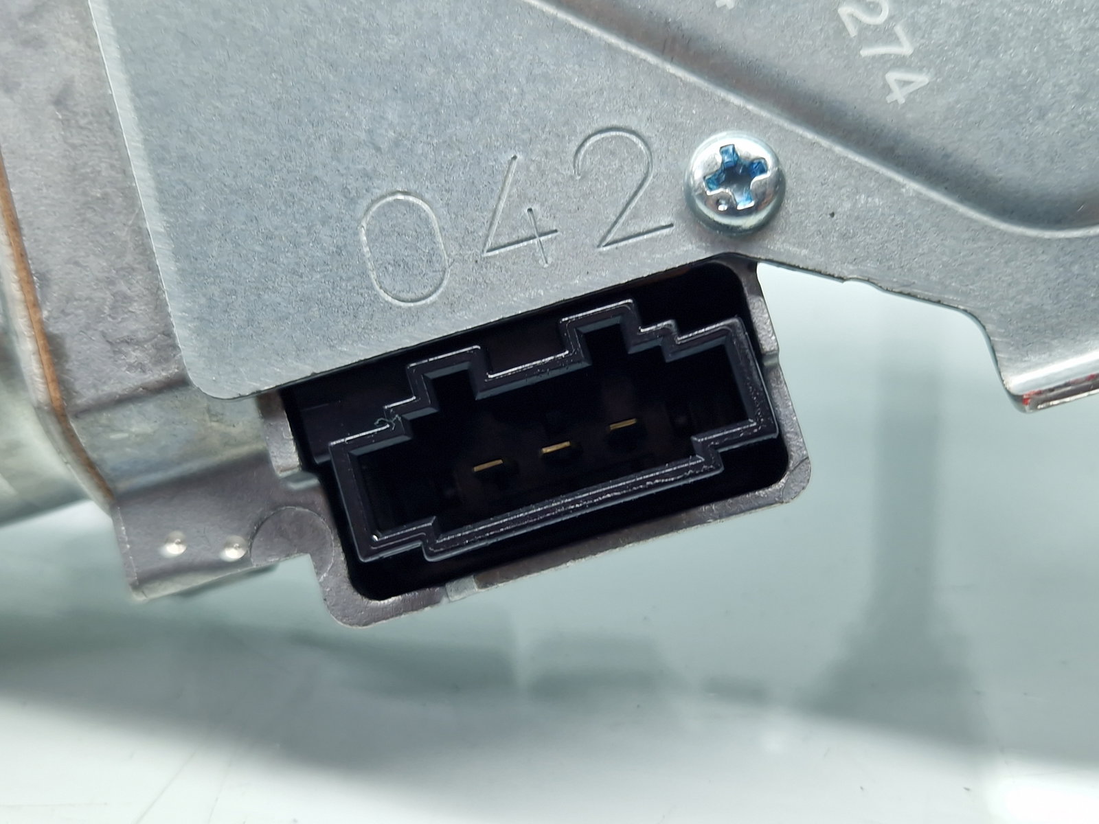 Motoras stergator haion Mercedes Clasa A (W177) [Fabr 2019-2024] A2479065102 - imagine 4