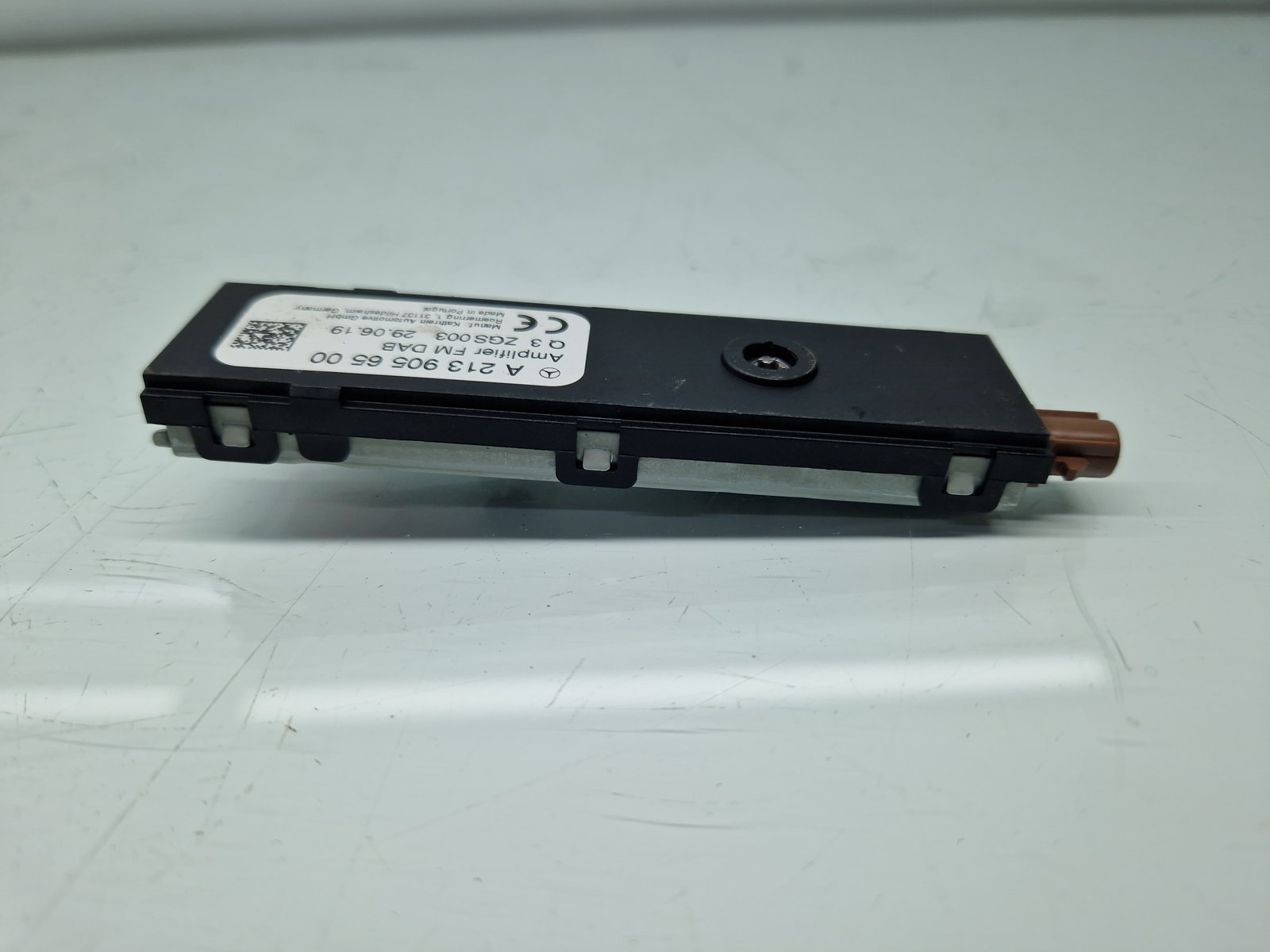 Amplificator antena Mercedes Clasa A (W177) [Fabr 2019-2024] A2139056500 - imagine 2