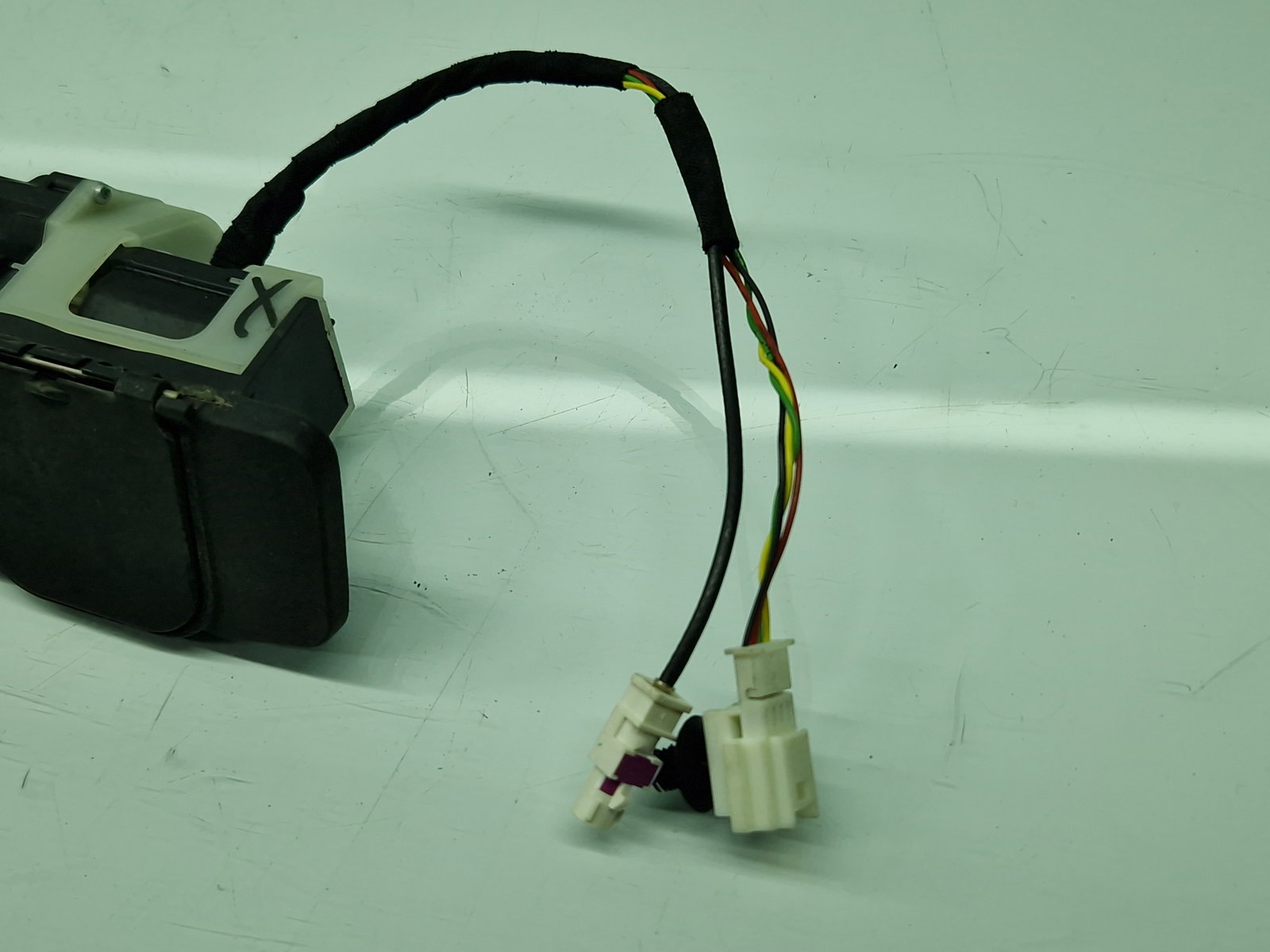 Buton deschidere haion Mercedes Clasa A (W177) [Fabr 2019-2024] A0997503500 - imagine 5