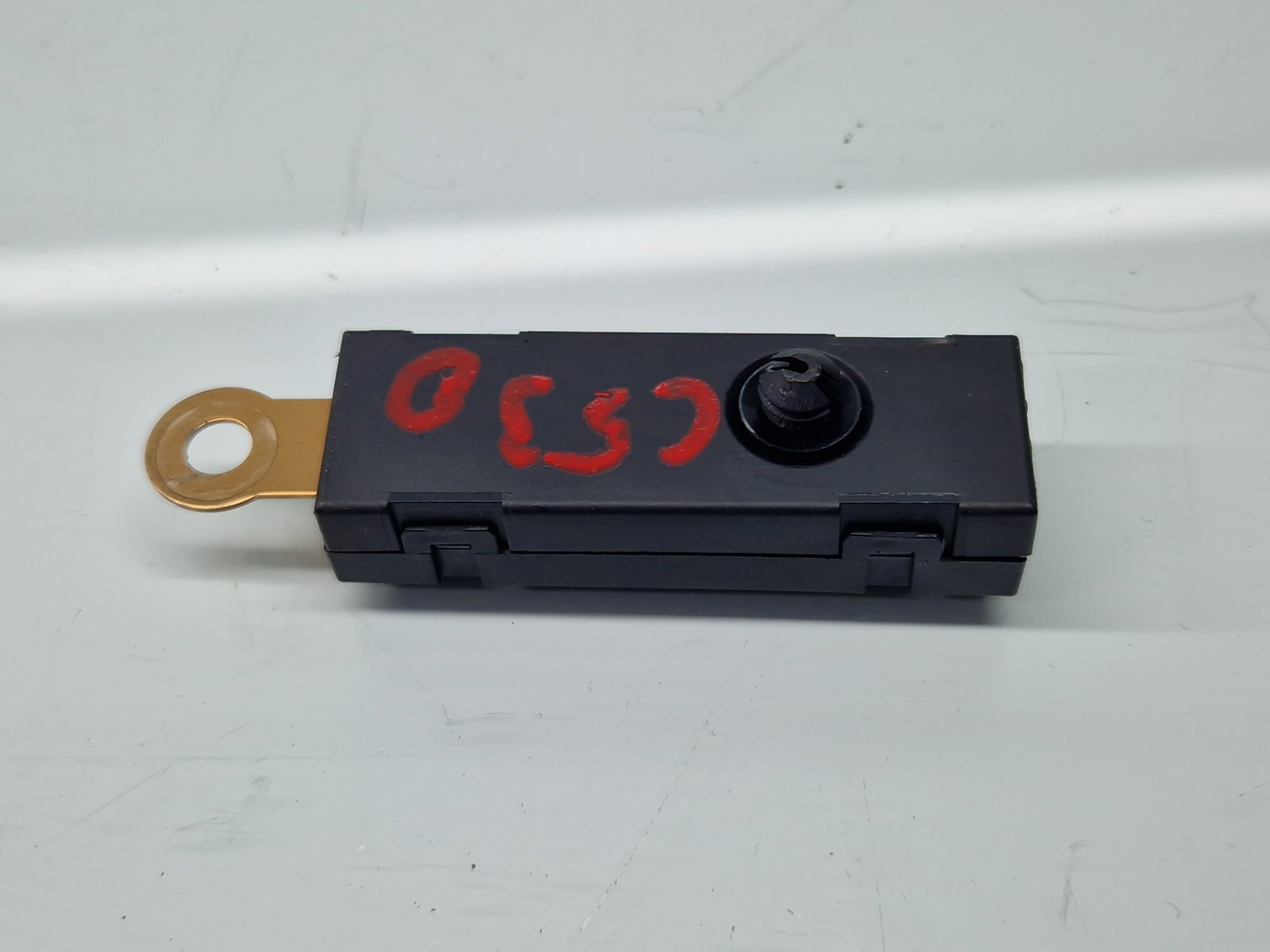 Amplificator antena Mercedes Clasa A (W176) [Fabr 2012-2018] A1568200089 - imagine 2