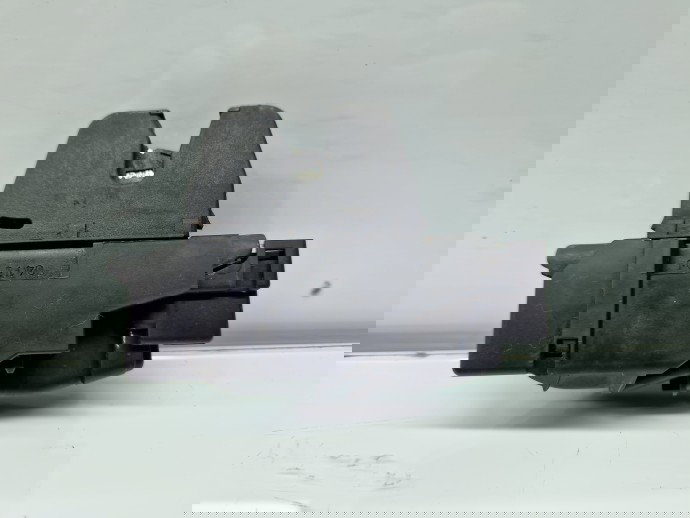 Broasca haion PEUGEOT 308 (II) [Fabr 2013-2020] 9804762080