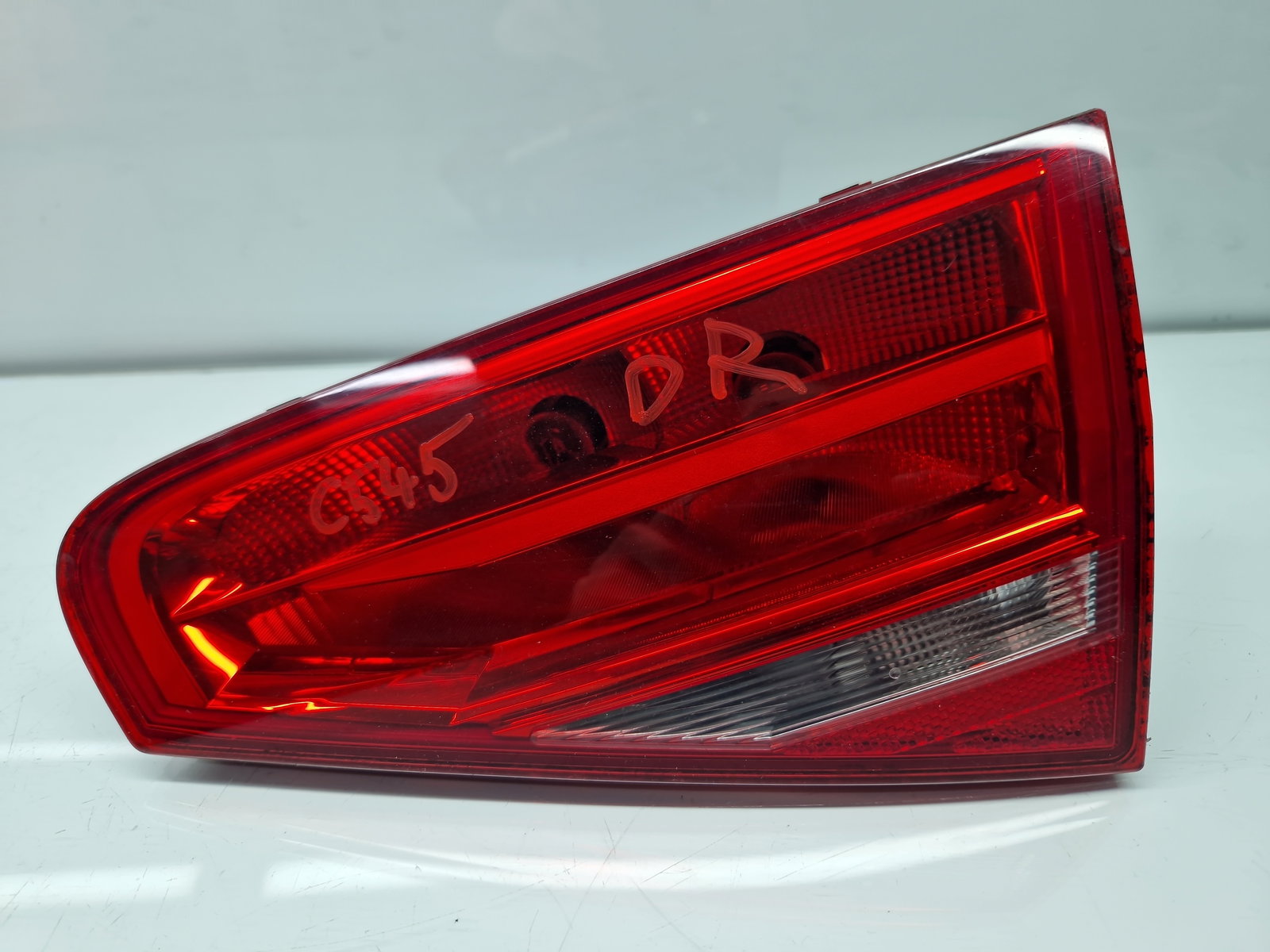 Stop haion dreapta AUDI A4 (8K2, B8.5) [Fabr 2008-2015] Berlina Facelift 8K5945094AA - imagine 1