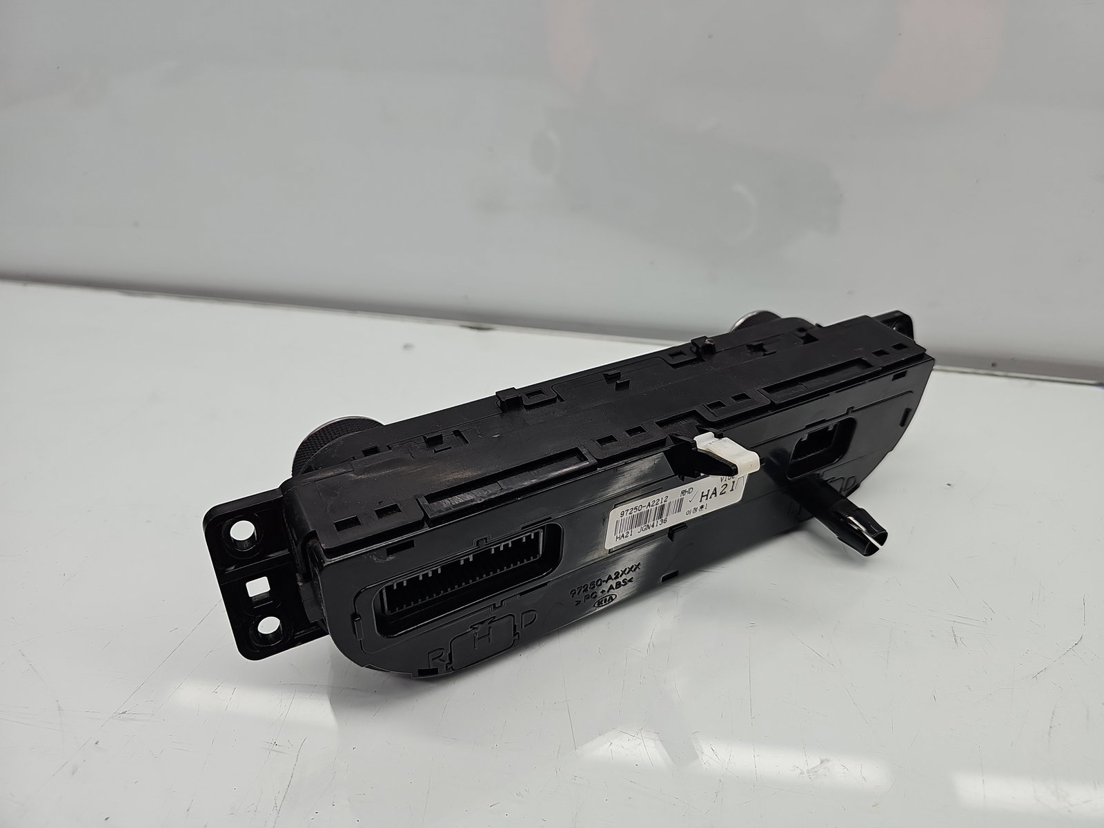 Panou comanda clima KIA Ceed (JD) [Fabr 2012-2018] 97250-A2212 - imagine 3