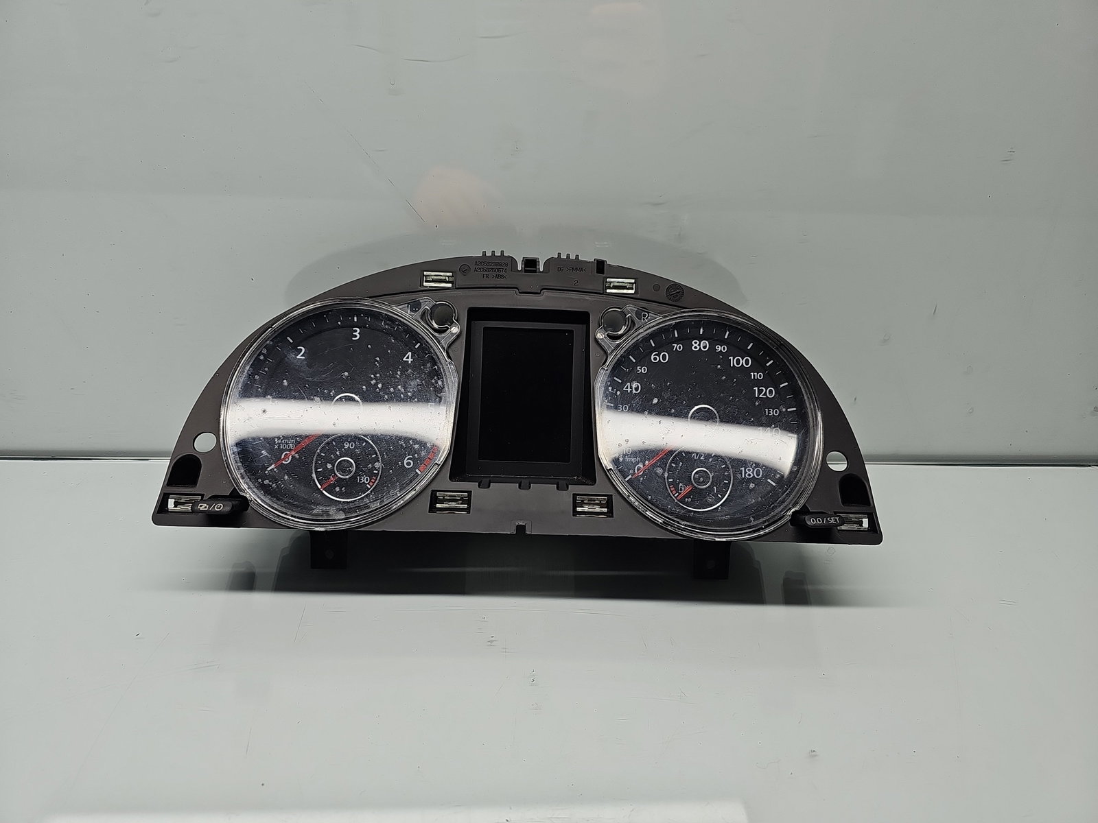 Ceas bord Volkswagen Passat CC (358) [Fabr 2012-2016] 3C8920971A