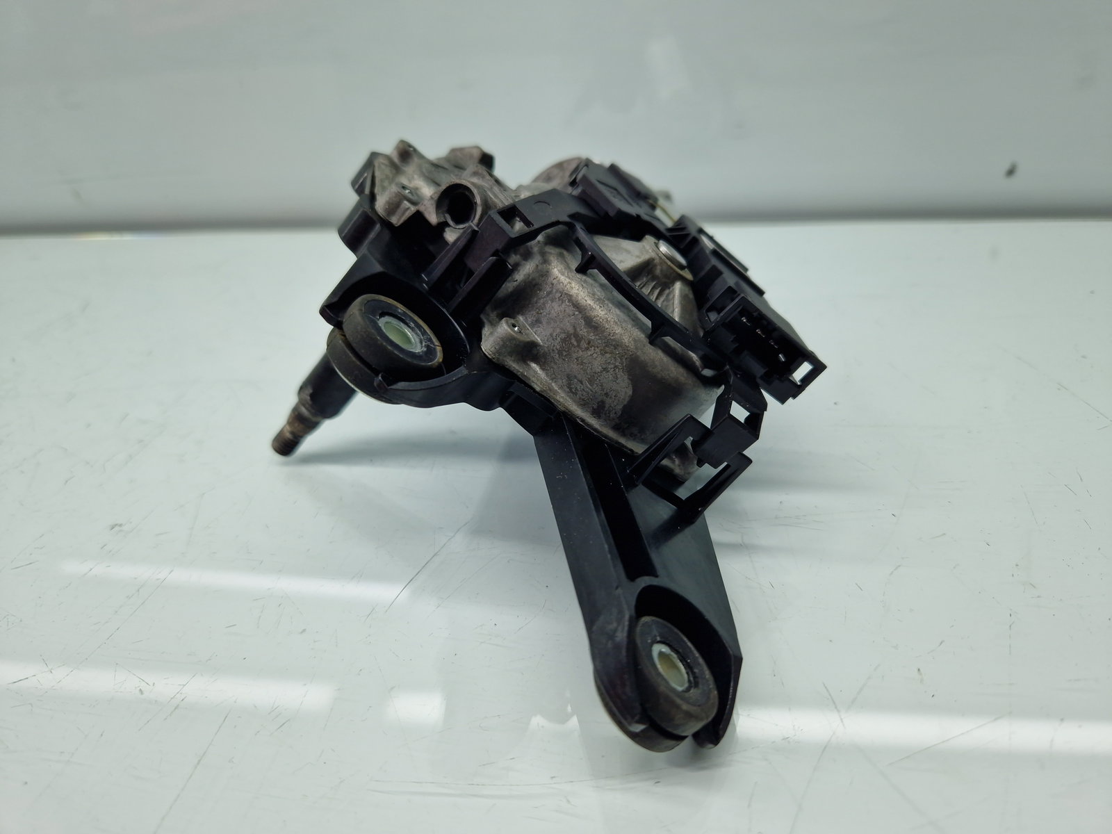 Motoras stergator haion Mercedes Clasa E (W212) [Fabr 2009-2016] A2128200342 - imagine 4