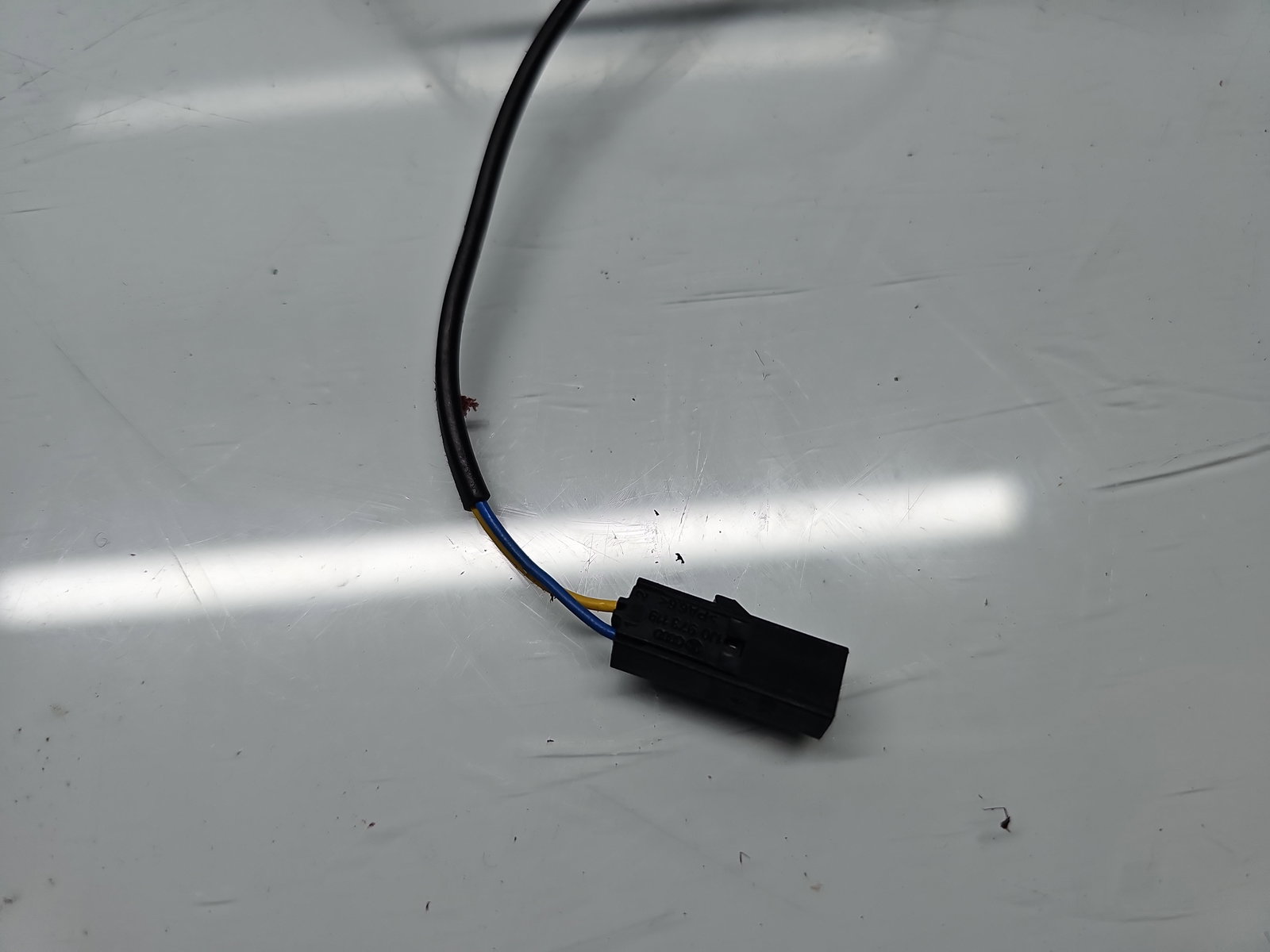 Capsa centura stanga fata Volkswagen Passat CC (358) [Fabr 2012-2016] 3AA857755D - imagine 3