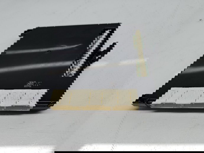 Modul confort Toyota Rav 4 IV (ZSA4, ALA4) [Fabr 2013-2018] 89221-42182