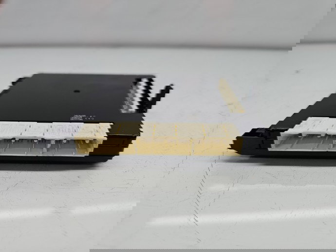 Modul confort Toyota Rav 4 IV (ZSA4, ALA4) [Fabr 2013-2018] 89221-42182