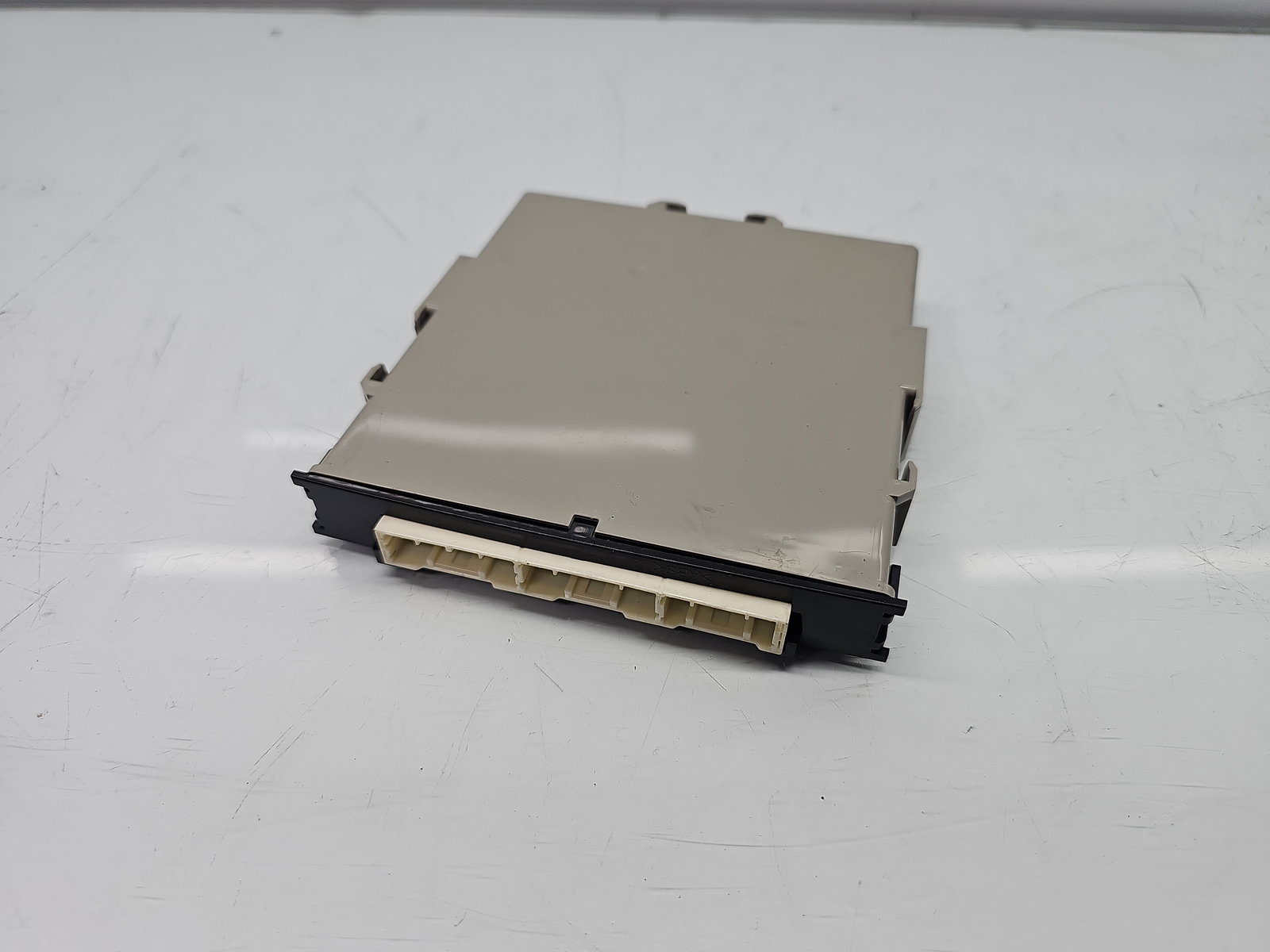 Modul confort Toyota Rav 4 IV (ZSA4, ALA4) [Fabr 2013-2018] 89990-42071 - imagine 3