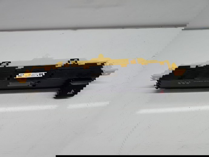 Buton avarii Toyota Rav 4 IV (ZSA4, ALA4) [Fabr 2013-2018] 83950-42100