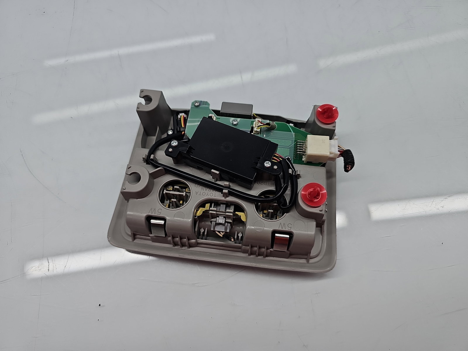 Plafoniera fata Toyota Rav 4 IV (ZSA4, ALA4) [Fabr 2013-2018] SUV OEM - imagine 2