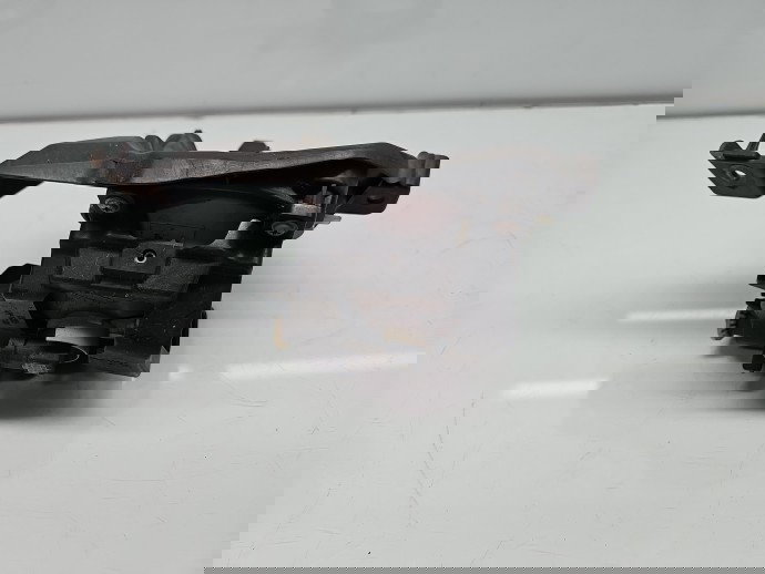 Proiector ceata stanga Toyota Rav 4 IV (ZSA4, ALA4) [Fabr 2013-2018] SUV 52128-42090