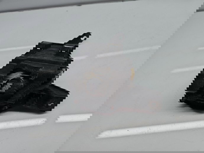 Proiector ceata stanga Toyota Rav 4 IV (ZSA4, ALA4) [Fabr 2013-2018] SUV 52128-42090