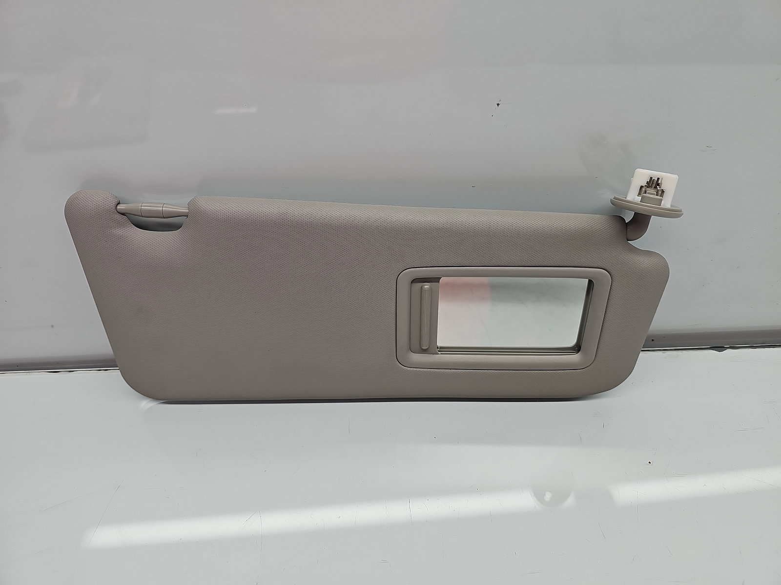 Parasolar dreapta Toyota Rav 4 IV (ZSA4, ALA4) [Fabr 2013-2018] OEM - imagine 3