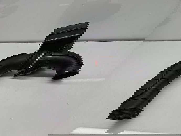 Tub admisie aer Bmw 5 (F10) [Fabr 2011-2016] 8512249 2.0 N47D20 135KW / 184CP